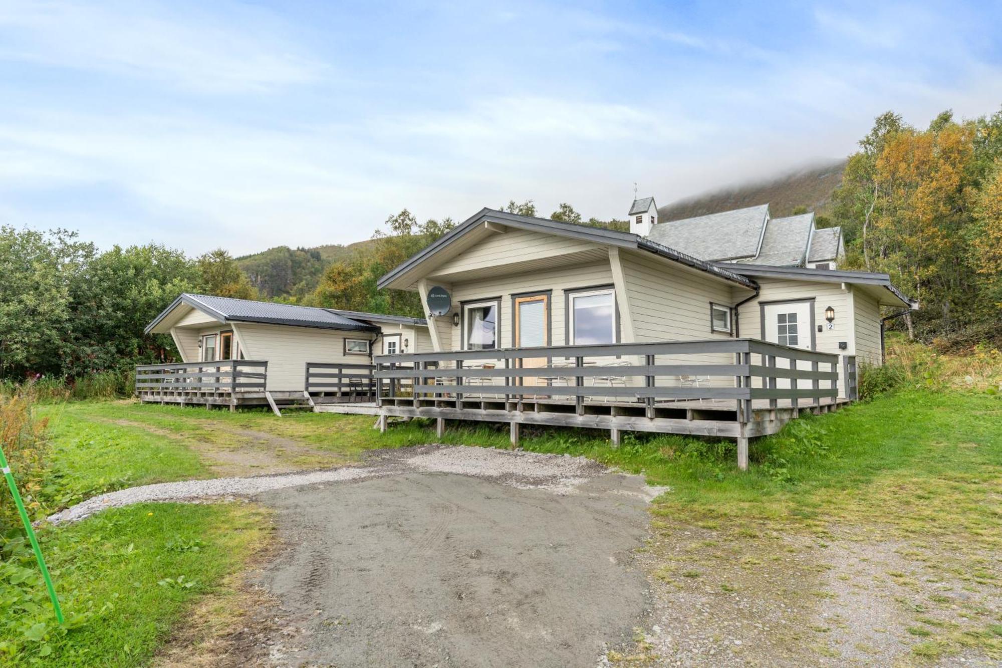 Skagi Bed & Lodge Skaland Exterior foto